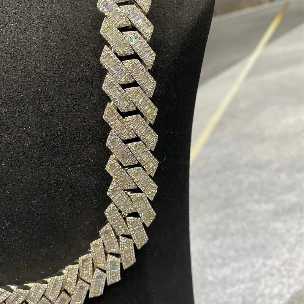 BUSSDOWN 3 ROW DIAMOND CUBAN LINK CHAIN