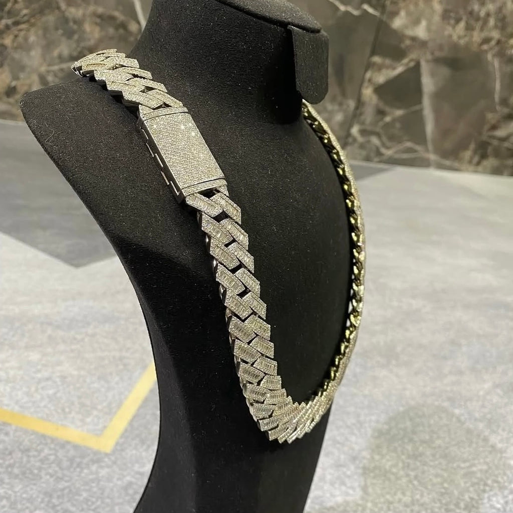 BUSSDOWN 3 ROW DIAMOND CUBAN LINK CHAIN