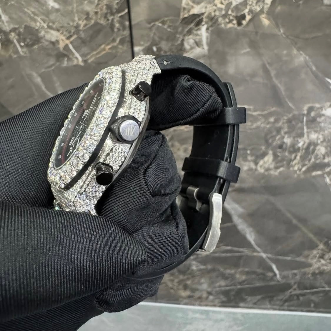 BUSSDOWN AP ROYAL OAK BLACK CHRONOGRAPH BEZEL W/ BLACK RUBBER STRAP