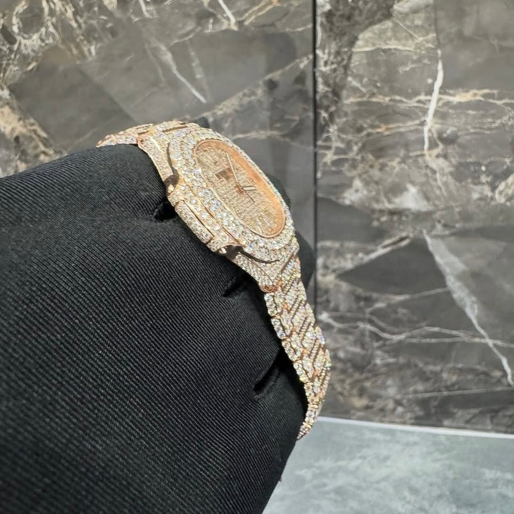 BUSSDOWN PATEK PHILLIPE NAUTILUS ROSE GOLD