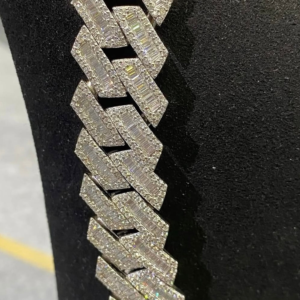 BUSSDOWN 3 ROW DIAMOND CUBAN LINK CHAIN