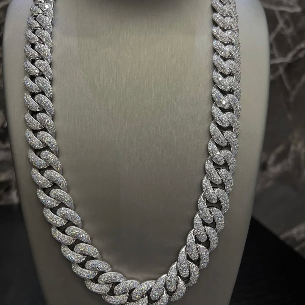 BUSSDOWN CUBAN LINK CHAIN